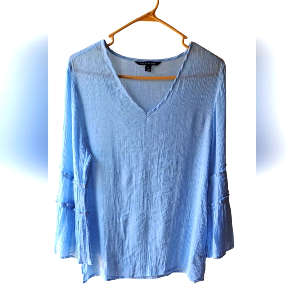 Zac & Rachel Light Blue V-Neck Top Size M